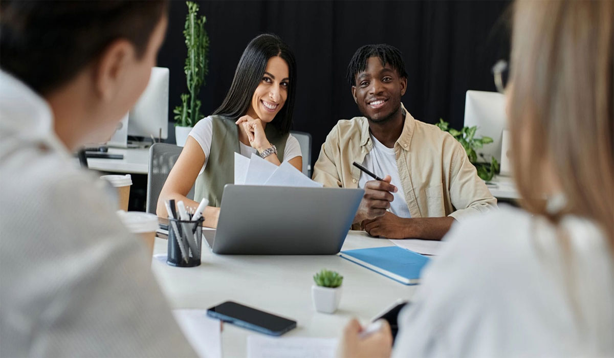 Level Up Your Wealth! Business & Finance Hacks That Actually Work